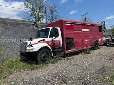 2003 International 4400