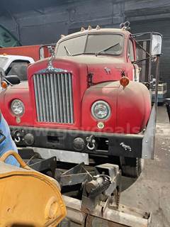 1963 MACK LEGENDARY  WINCH TRUCK