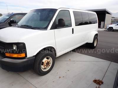 2012 Chevrolet Express 3500 Passenger Van