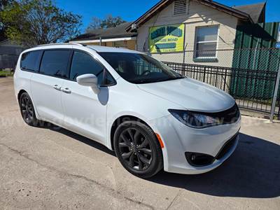 2018 Chrysler Pacifica