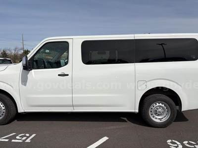 2014 Nissan NV 3500 S - Passenger Van