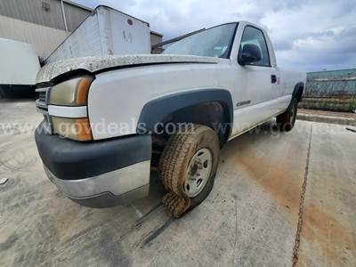 2005 Chevrolet 2500 Pickup -Inoperable