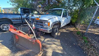 1999 Chevrolet 2500 4x4 Pickup -Inoperable