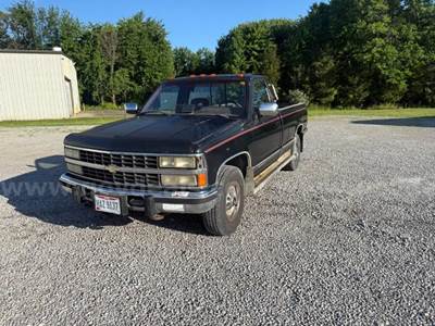 1992 Chevrolet C/K 2500 Reg. Cab 8-ft. Bed 2WD