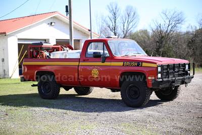 1986 Chevrolet D30 Truck