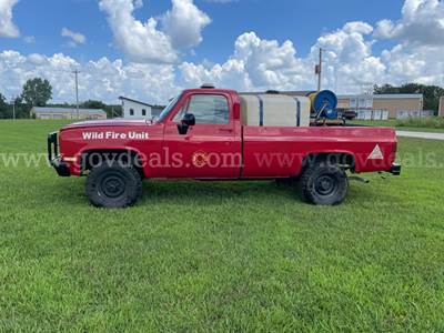 1985 Chevrolet D30 Truck