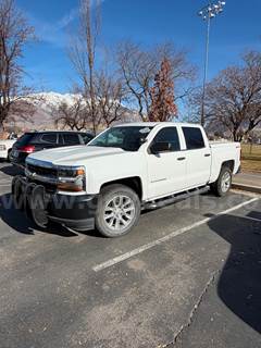 2017 CHEVROLET SILVERADO 1500 4WD - RUNS AND DRIVES