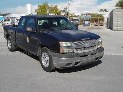 2005 Chevrolet Silverado 1500 Work Truck Ext. Cab Long Bed 2WD 134,000 Miles!