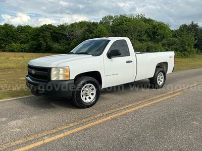 2009 Chevrolet Silverado 1500 Work Truck Long Box 4WD