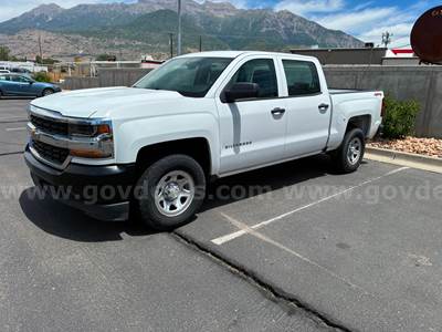 2018 CHEVROLET SILVERADO 1500 4X4 - SHIPPING AVAILABLE