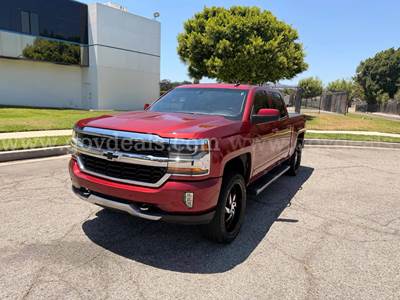 2018 Chevrolet Silverado 1500 LT Crew Cab Long Box 2WD