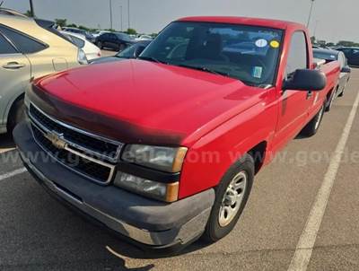 2006 Chevrolet Silverado 1500 Work Truck 2WD