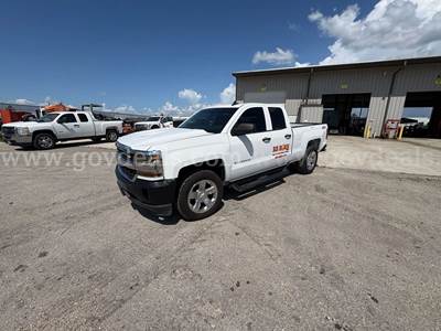 2018 Chevrolet Silverado 1500 Extended Cab Pickup