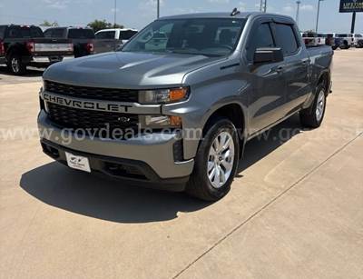 2020 Chevrolet Silverado 1500 Custom Crew Cab Short Box 2WD