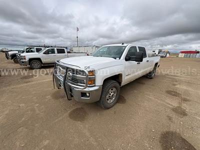 2015 Chevrolet Silverado 2500 HD LT 4x4 Crew Cab *Inoperable*