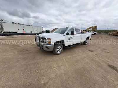 2015 Chevrolet Silverado 2500 HD LT 4x4 Crew Cab Pickup