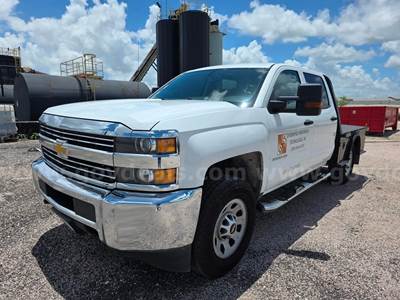 2017 Chevrolet Silverado 2500HD Work Truck Crew Cab 4WD