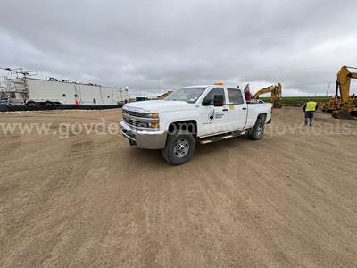 2016 Chevrolet Silverado 2500 HD 4x4 Crew Cab Pickup