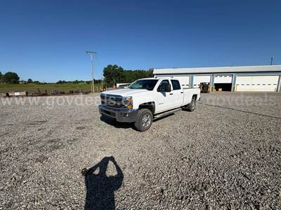 2015 Chevrolet Silverado 2500 HD LT 4X4 Crew Cab Pickup