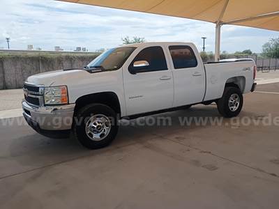 2012 Chevrolet Silverado 2500HD Work Truck Crew Cab 4WD