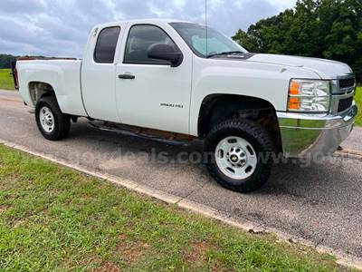 2011 Chevrolet Silverado 2500HD Work Truck Ext. Cab 2WD