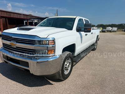 2017 Chevrolet Silverado 2500HD Work Truck Crew Cab 4WD