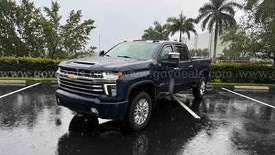 2021 Chevrolet Silverado 2500HD High Country Duramax 6.6L Biodiesel Turbo V8 4X4