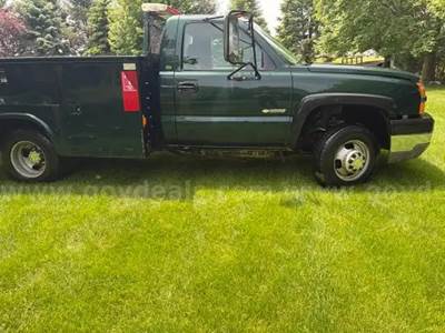 2003 Chevrolet Silverado 3500 with Famous Vortec  8.1L Allison 5 speed Transmission 4WD Only 54,000 Miles! RARE!
