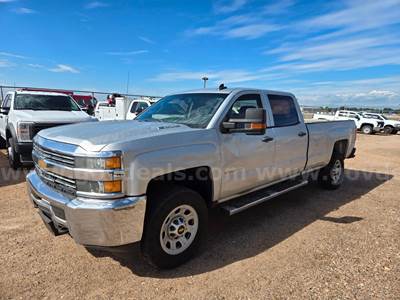 2015 Chevrolet Silverado 3500HD Work Truck Crew Cab Long Box 4WD 6.6 Diesel