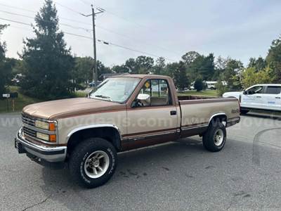 1990 Chevrolet Silverado K1500 4X4 5.7L V8 Automatic