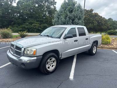 2005 Dodge Dakota Quad Cab SLT