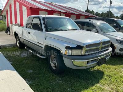 1999 DODGE RAM 1500 ST- 5.9L-automatic/runs/drives - clean title