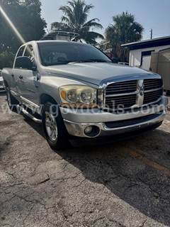 2006 Dodge Ram 1500 SLT Quad Cab Long Bed 2WD