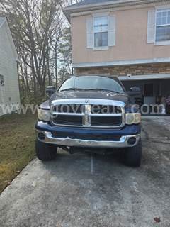 2004 Dodge Ram 1500 4WD with Fabtech lift kit