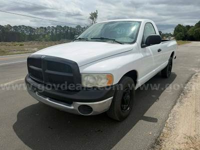 2005 Dodge Ram 2500 ST Long Bed 2WD