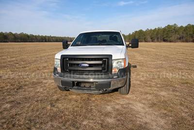 2014 Ford F-150 XL SuperCab  Bed 4WD