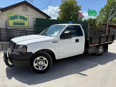 2006 Ford F-150 XL 2WD