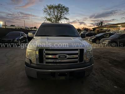 2010 Ford F-150 XL 8-ft. Bed 4WD