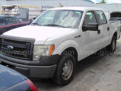 2013 Ford F-150 XL SuperCrew 6.5-ft. Bed 2WD  71,000 orignal Miles!