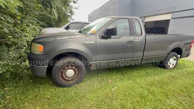 2006 Ford F-150 STX 2WD