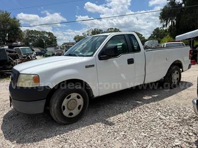 2007 Ford F-150 XL Long Box 2WD
