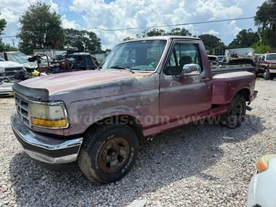 1993 Ford F-150 S Reg. Cab Short Bed 2WD FLARE SIDE
