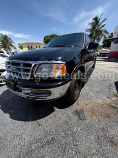 2003 Ford F-150 XLT SuperCrew 2WD