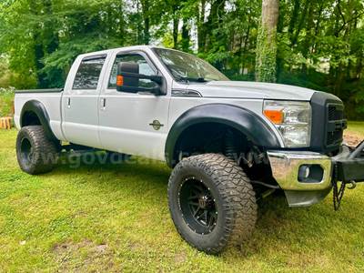 2012 Ford F-250 Super Duty Crew Cab Truck