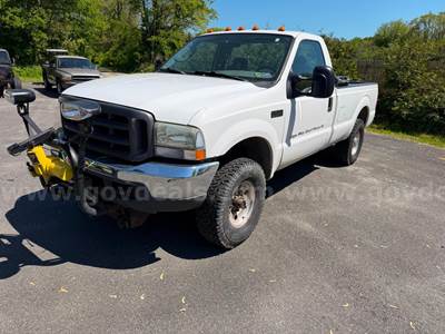2004 Ford F-250 SD XL 4WD