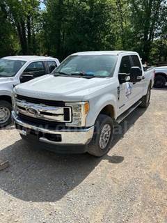 2017 Ford F-250 SD Crew Cab Truck
