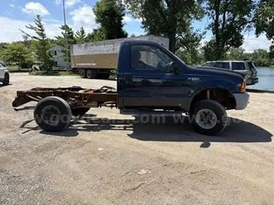 2001 Ford F-250 SD XL 4WD