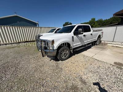 2019 Ford F-250 SD 4x4 Crew Cab Pickup- Inoperable