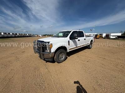 2017 Ford F-250 SD 4x4 Crew Cab