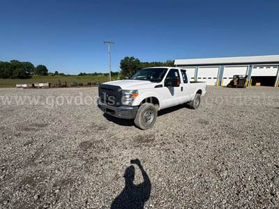 2013 Ford F-250 SD XLT 4 X 4 Super Cab Pickup